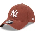 kasketter-buet-brun-justerbar-rem-9twenty-league-essential-fra-new-york-yankees-mlb-af-new-era