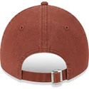 kasketter-buet-brun-justerbar-rem-9twenty-league-essential-fra-new-york-yankees-mlb-af-new-era