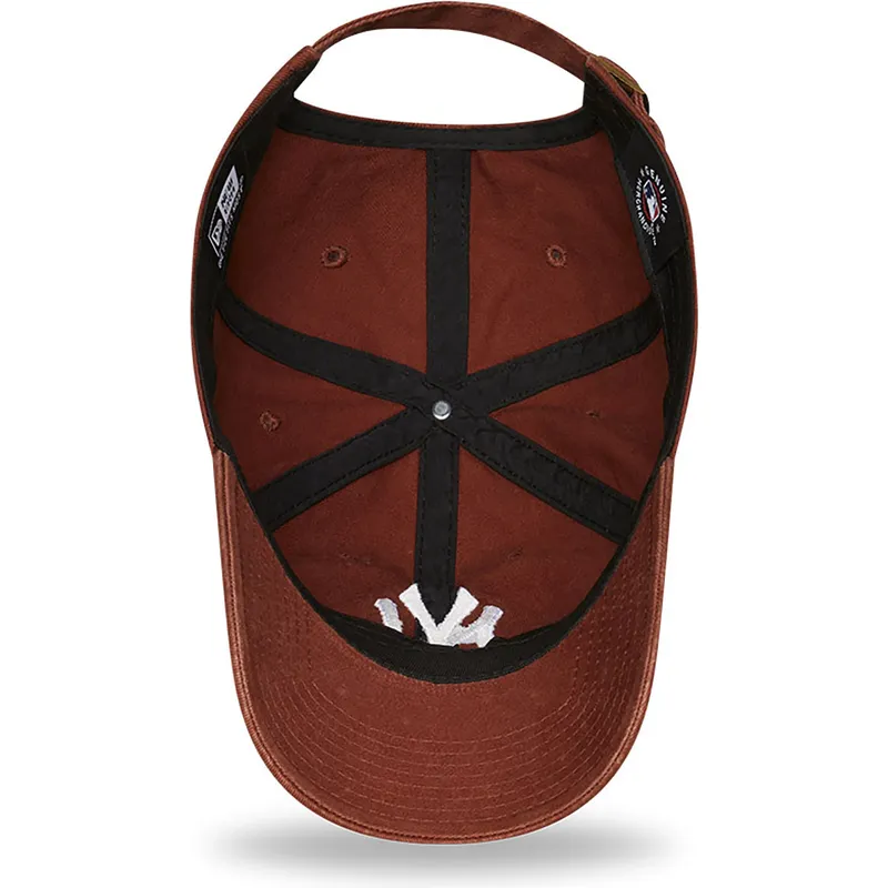 kasketter-buet-brun-justerbar-rem-9twenty-league-essential-fra-new-york-yankees-mlb-af-new-era