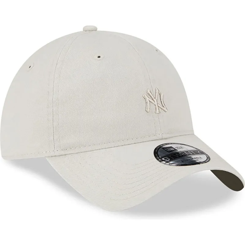 beige-justerbar-buet-kasket-med-beige-logo-9twenty-mini-logo-af-new-york-yankees-mlb-fra-new-era