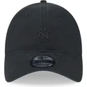 sort-justerbar-buet-kasket-med-sort-logo-9twenty-mini-logo-af-new-york-yankees-mlb-fra-new-era