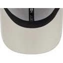 beige-justerbar-9forty-check-infill-kasket-med-buet-skygge-fra-new-york-yankees-mlb-af-new-era