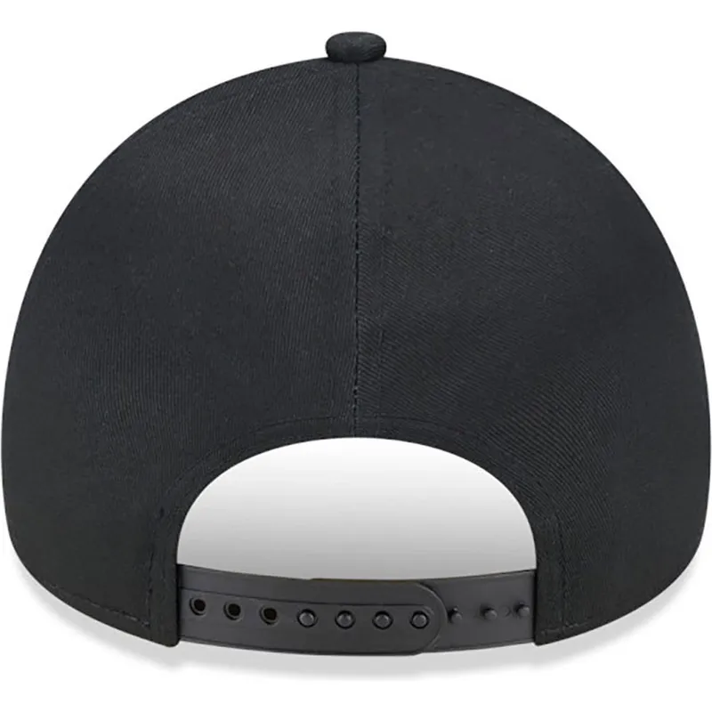 sort-snapback-kasket-med-buet-skygge-a-frame-foil-pack-fra-chicago-bulls-nba-fra-new-era