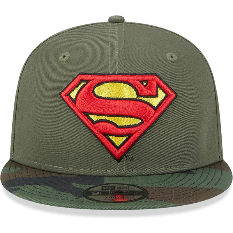 kasketter-flad-gron-snapback-til-barn-camuflaje-9fifty-fra-superman-dc-comics-af-new-era