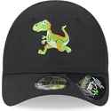 gorra-curva-sort-justerbar-til-dreng-dinosaur-9forty-repreve-fra-new-era