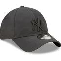 kasketter-buet-sort-justerbar-rem-9twenty-gore-tex-fra-new-york-yankees-mlb-af-new-era