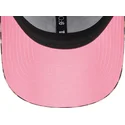 new-era-new-york-yankees-mlb-9forty-velour-justerbar-leopard-bollehat-med-pink-logo-til-kvinder