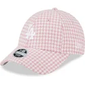 kasketter-buet-rosa-justerbar-rem-9forty-houndstooth-fra-los-angeles-dodgers-mlb-af-new-era