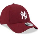 kasketter-buet-rod-justerbar-rem-9forty-essential-melton-wool-fra-new-york-yankees-mlb-af-new-era