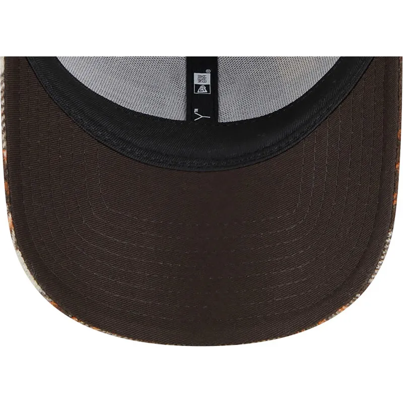 kasketter-buet-brun-justerbar-rem-9forty-check-fra-new-york-yankees-mlb-af-new-era