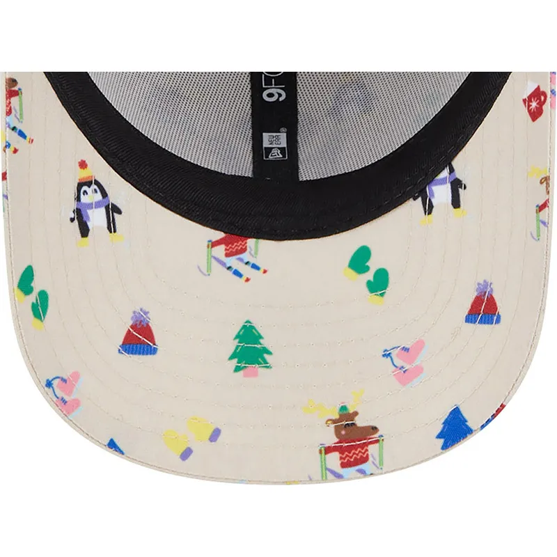 buet-beige-justerbar-kasket-til-dreng-9forty-festive-fra-new-york-yankees-mlb-fra-new-era