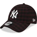 brun-justerbar-9forty-flannel-cap-med-buet-skygge-fra-new-york-yankees-mlb-fra-new-era