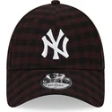 brun-justerbar-9forty-flannel-cap-med-buet-skygge-fra-new-york-yankees-mlb-fra-new-era