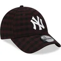 brun-justerbar-9forty-flannel-cap-med-buet-skygge-fra-new-york-yankees-mlb-fra-new-era