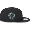 sort-snapback-kasket-med-flad-skygge-og-blat-logo-9fifty-seasonal-infill-fra-new-york-yankees-mlb-af-new-era