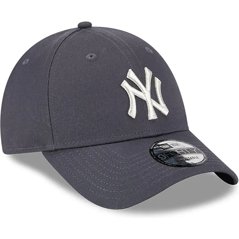 kasketter-buet-gra-justerbar-rem-9forty-metallic-fra-new-york-yankees-mlb-af-new-era kasketter-buet-gra-justerbar-rem-9forty-metallic-fra-new-york-yankees-mlb-af-new-era