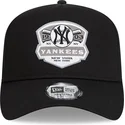 sort-snapback-a-frame-patch-kasket-med-buet-skygge-fra-new-york-yankees-mlb-fra-new-era