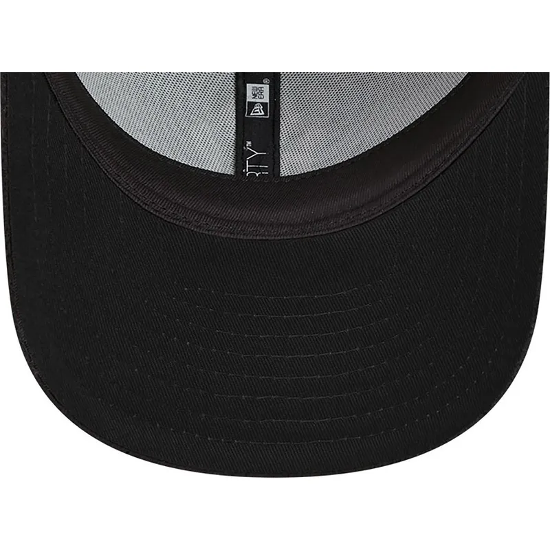 sort-justerbar-curved-9forty-teddy-kasket-fra-new-york-yankees-mlb-fra-new-era