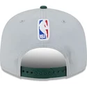 gra-og-gron-fladskygget-snapback-9fifty-tip-off-2023-milwaukee-bucks-nba-kasket-fra-new-era