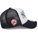 hvid-og-marinebla-9forty-a-frame-team-new-york-yankees-mlb-trucker-kasket-fra-new-era