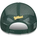 hvid-og-gron-9forty-a-frame-circle-trucker-cap-fra-oakland-athletics-mlb-fra-new-era
