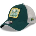 gron-og-hvid-oakland-athletics-mlb-9twenty-stripe-trucker-kasket-fra-new-era