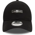 sort-justerbar-9twenty-pin-badge-kasket-med-buet-skygge-fra-mclaren-racing-formula-1-fra-new-era