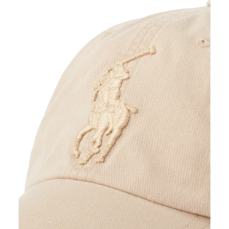 beige-justerbar-kasket-med-bojet-skygge-og-beige-big-pony-logo-chino-classic-sport-fra-polo-ralph-lauren
