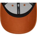 brun-justerbar-buet-kasket-9forty-essential-fra-new-era