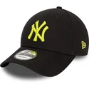 sort-justerbar-buet-kasket-med-gult-logo-9forty-league-essential-new-york-yankees-mlb-fra-new-era