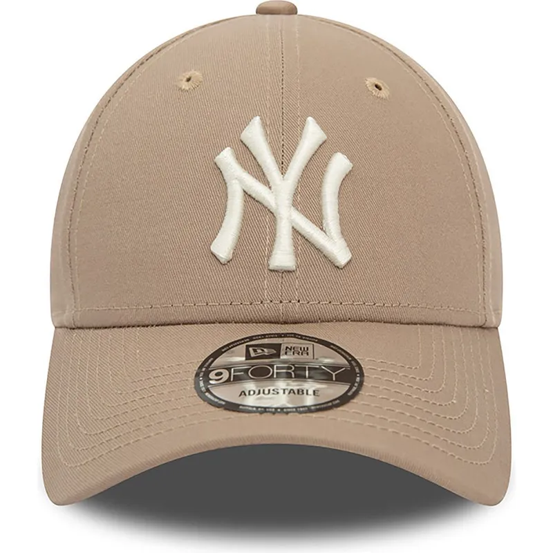 kasketter-buet-brun-justerbar-rem-claro-9forty-league-essential-fra-new-york-yankees-mlb-af-new-era