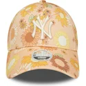 kasketter-buet-orange-justerbar-rem-9forty-floral-all-over-print-fra-new-york-yankees-mlb-af-new-era