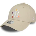 beige-justerbar-kurvet-kasket-til-kvinder-9forty-flower-fra-new-york-yankees-mlb-fra-new-era