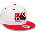 hvid-og-rod-flat-cap-snapback-9fifty-white-crown-fra-chicago-bulls-nba-fra-new-era