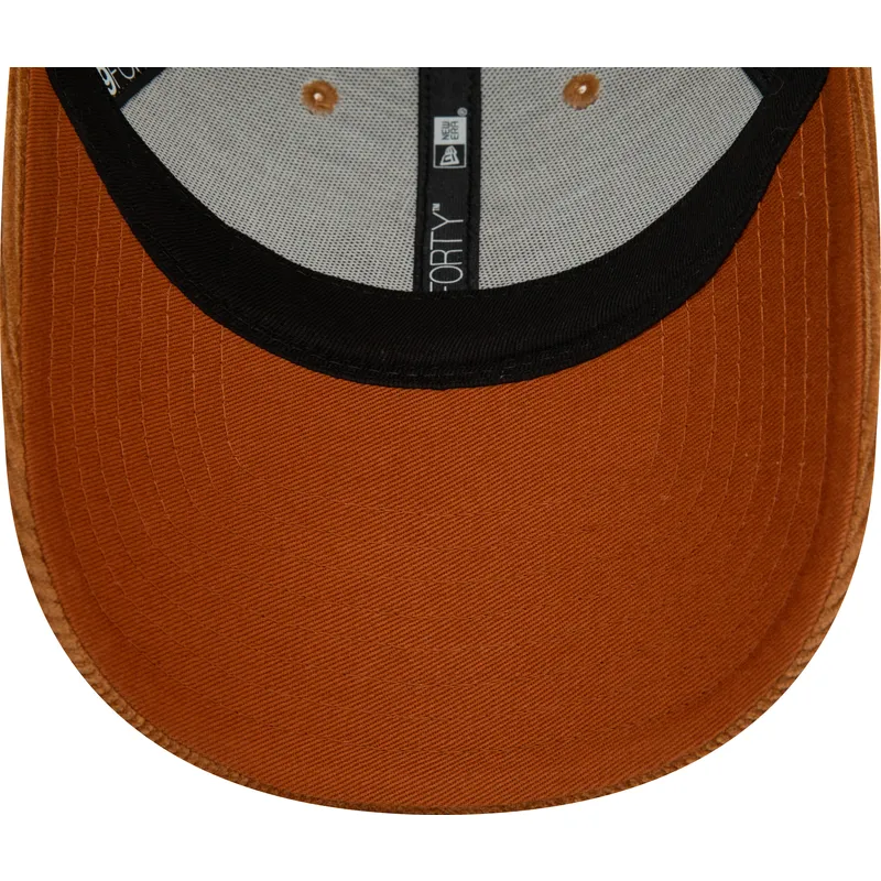 kasketter-buet-brun-justerbar-rem-9forty-cord-fra-new-york-yankees-mlb-af-new-era