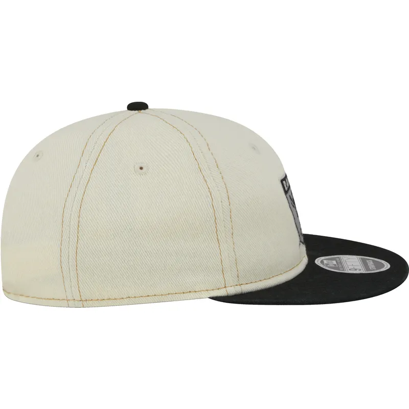 beige-og-sort-justerbar-flad-kasket-9fifty-retro-crown-denim-fra-oakland-raiders-nfl-fra-new-era