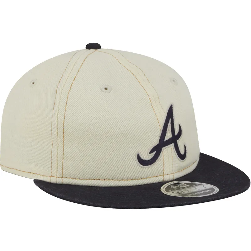 beige-og-marinebla-9fifty-retro-crown-denim-flad-kasket-fra-atlanta-braves-mlb-fra-new-era