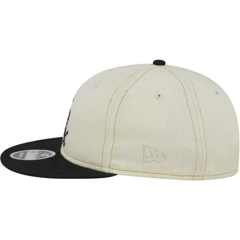 beige-og-sort-9fifty-retro-crown-denim-flad-kasket-fra-chicago-white-sox-mlb-fra-new-era
