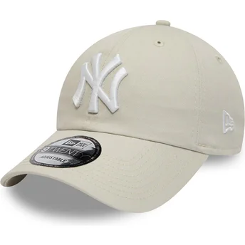 Buet beige justerbar kasket 9TWENTY League Essential fra New York Yankees MLB fra New Era