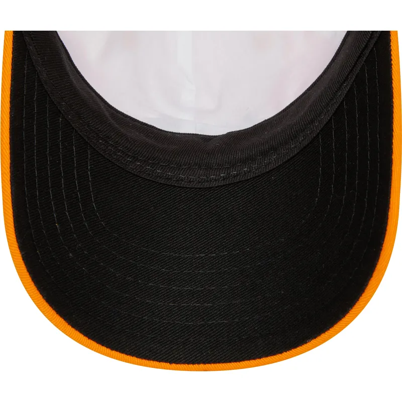 justerbar-orange-buet-kasket-til-born-9forty-script-animal-fra-new-era