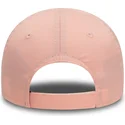 rosa-justerbar-buet-kasket-til-born-9forty-med-snurre-snup-looney-tunes-fra-new-era