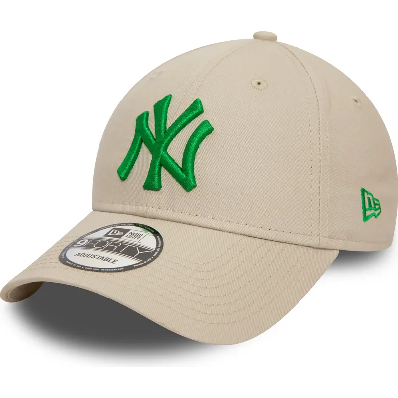 kasketter-buet-beige-justerbar-rem-9forty-league-essential-fra-new-york-yankees-mlb-af-new-era