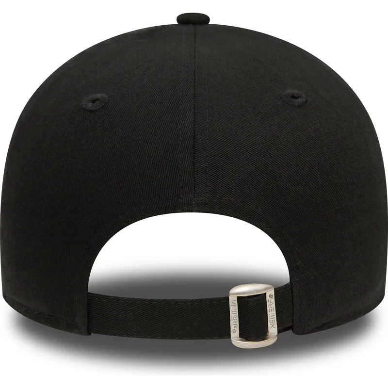 sort-justerbar-kasket-med-buet-skygge-og-blat-logo-9forty-league-essential-fra-new-york-yankees-mlb-fra-new-era