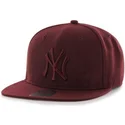 bordeaux-flad-snapback-kasket-med-stort-new-york-yankees-mlb-logo-no-shot-fra-47-brand