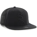 sort-flad-snapback-kasket-med-sort-chicago-white-sox-mlb-logo-fra-47-brand-sure-shot