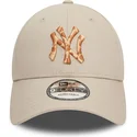 beige-justerbar-9forty-animal-infill-cap-fra-new-york-yankees-mlb-af-new-era