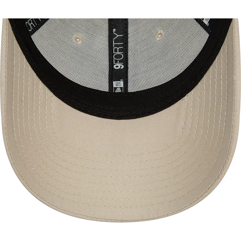 new-era-new-york-yankees-mlb-9forty-floral-justerbar-beige-kvindekasket-med-buet-skygge