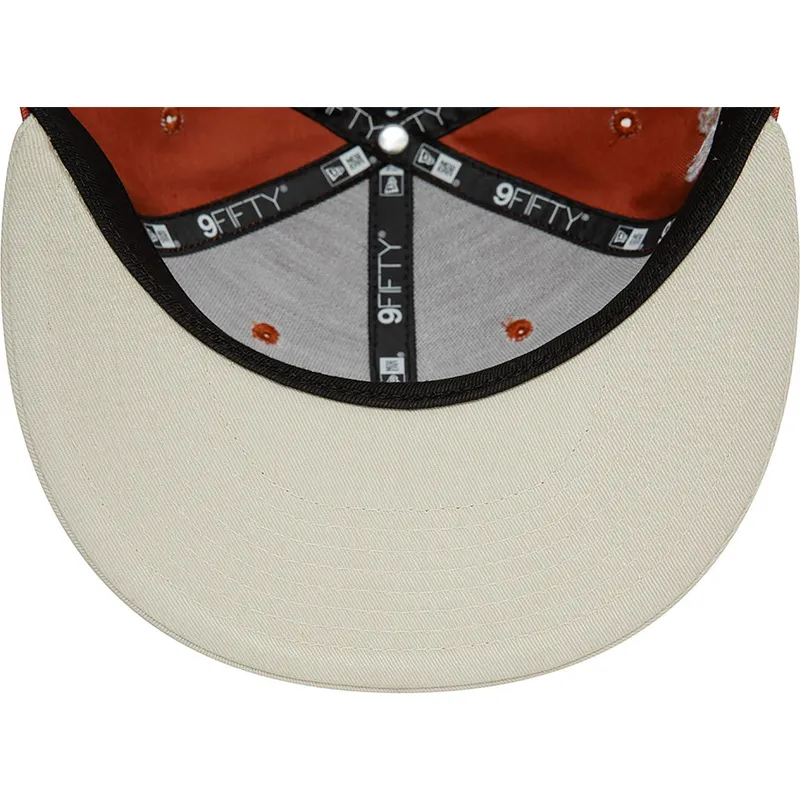 flad-brun-og-beige-snapback-kasket-9fifty-patch-fra-new-york-yankees-mlb-fra-new-era