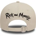 beige-justerbar-kurvet-kasket-9forty-character-morty-smith-rick-and-morty-fra-new-era