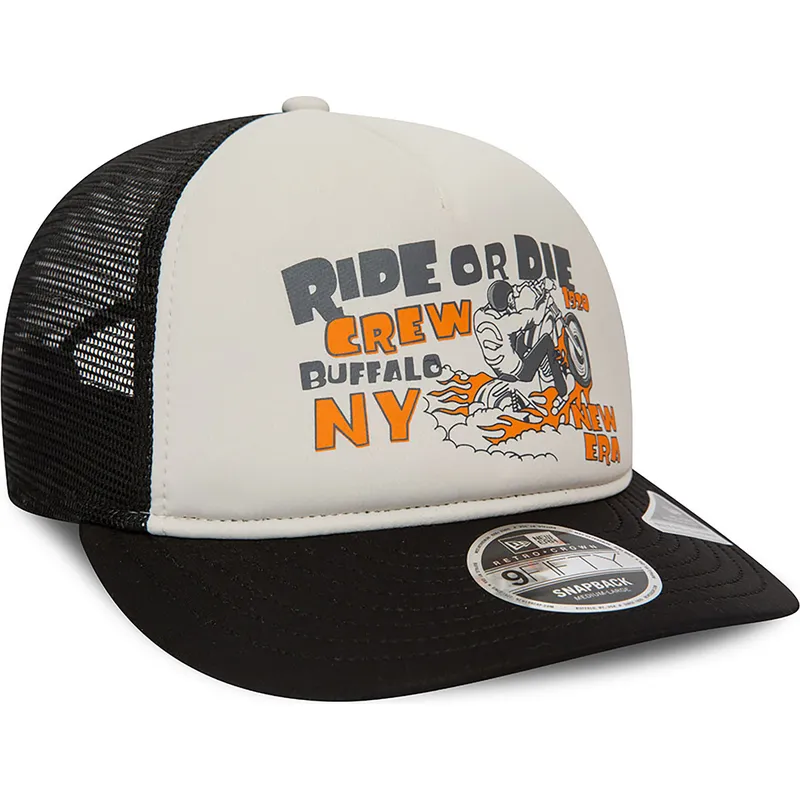 sort-og-hvid-trucker-kasket-american-ride-or-die-9fifty-retro-crown-a-frame-fra-new-era